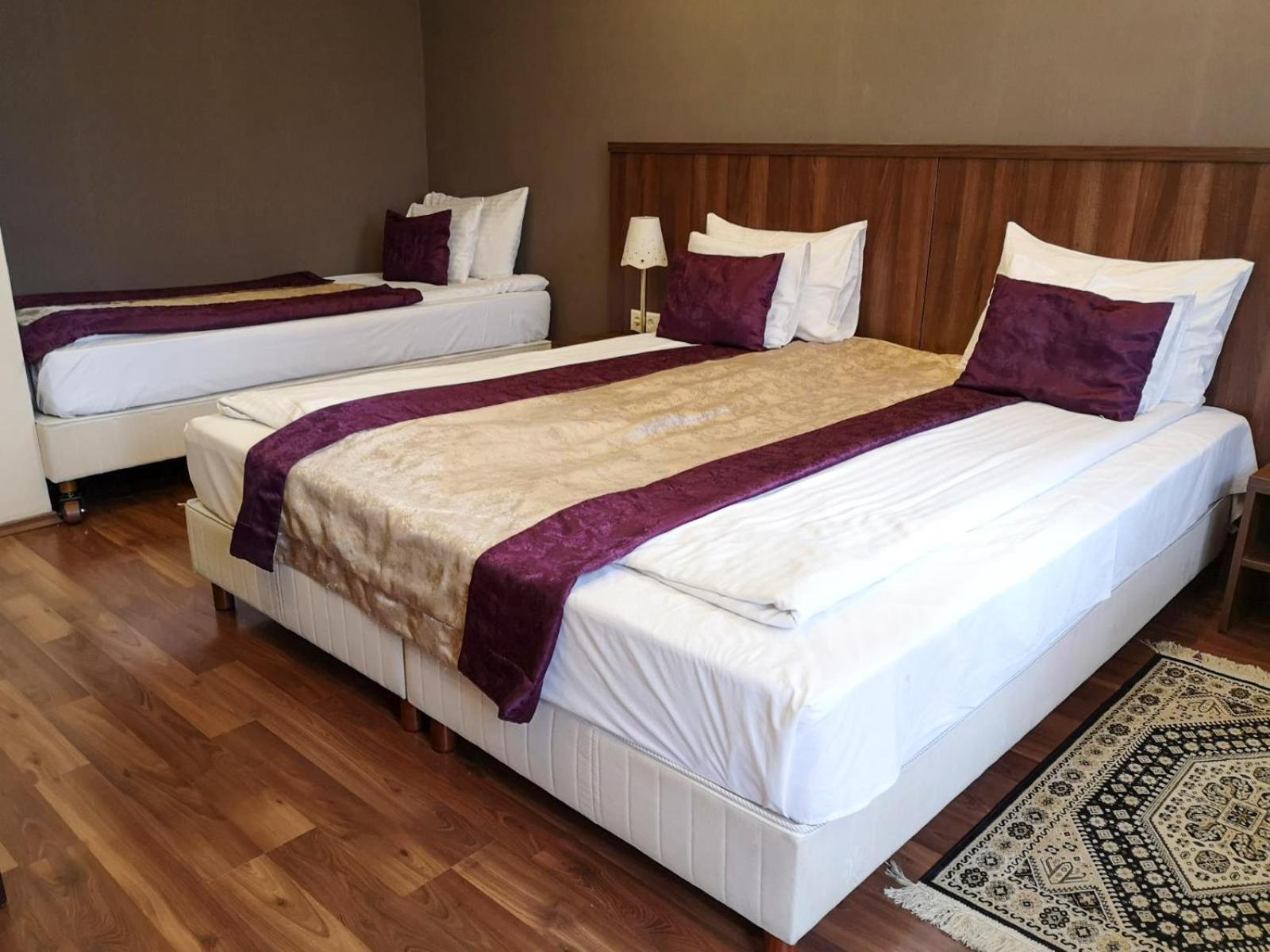 Gold Hotel Budapest Ruang foto